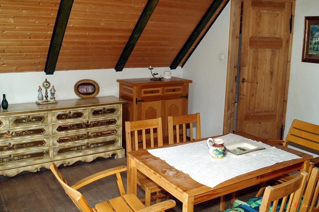 Hotel Cichy Dwor à Manowo Extérieur photo