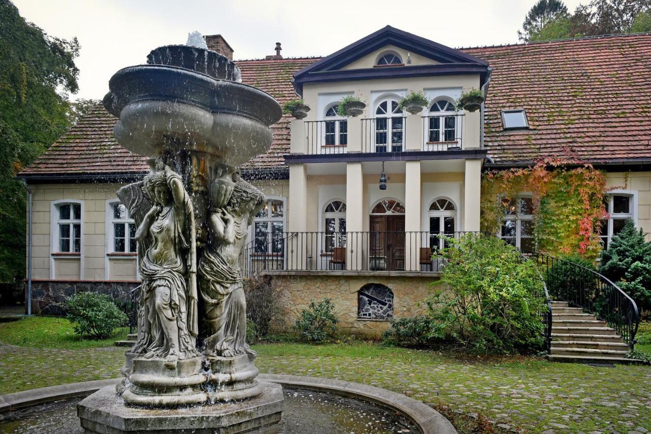 Hotel Cichy Dwor à Manowo Extérieur photo