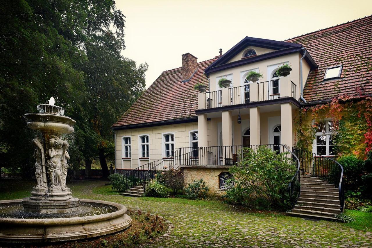 Hotel Cichy Dwor à Manowo Extérieur photo