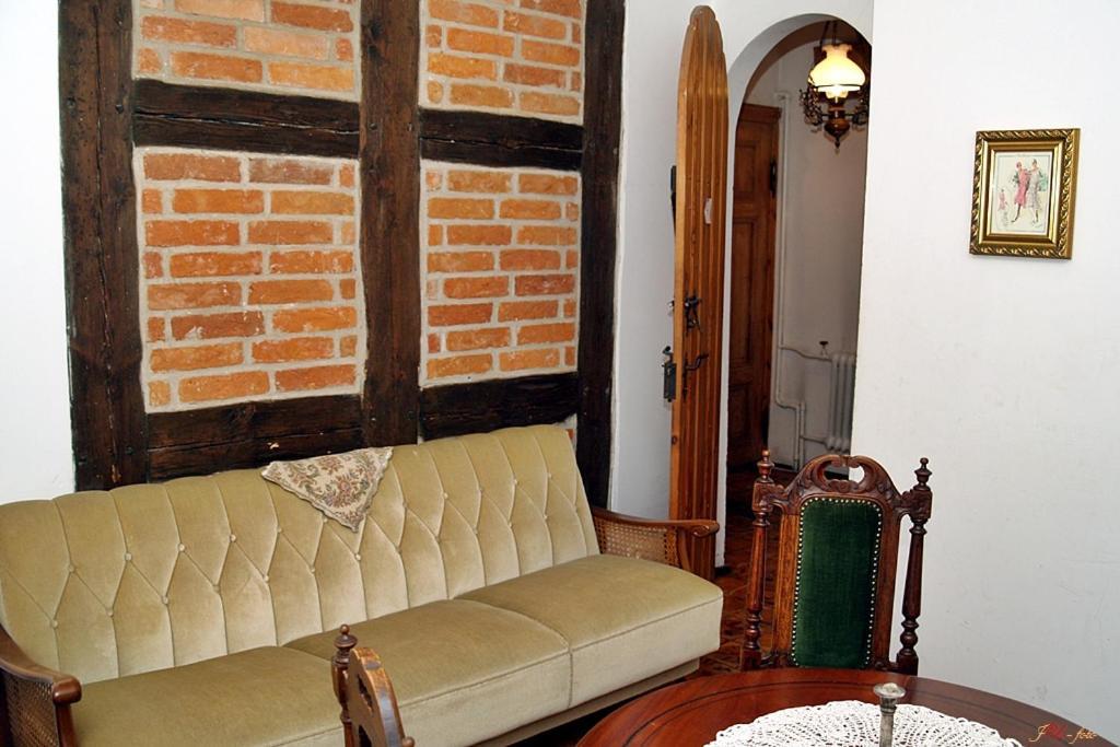 Hotel Cichy Dwor à Manowo Extérieur photo
