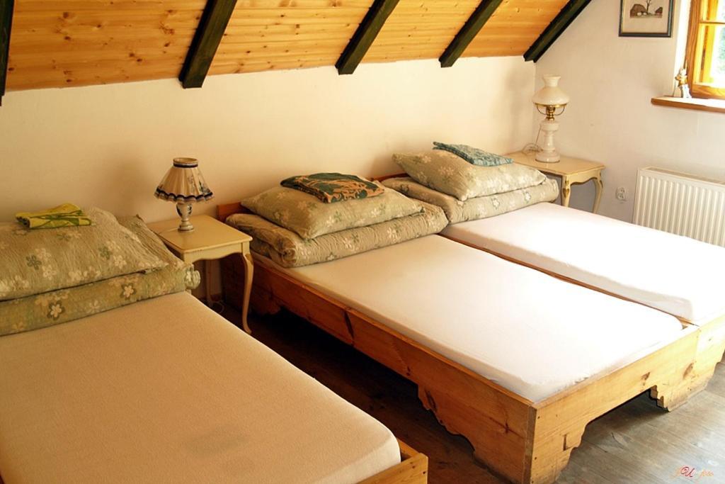 Hotel Cichy Dwor à Manowo Extérieur photo